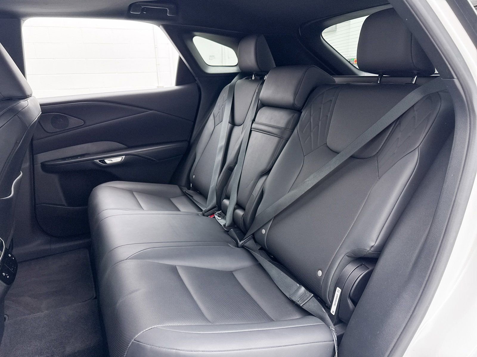 Used 2024 Lexus RX 350 FWD w/ Technology Package image 31