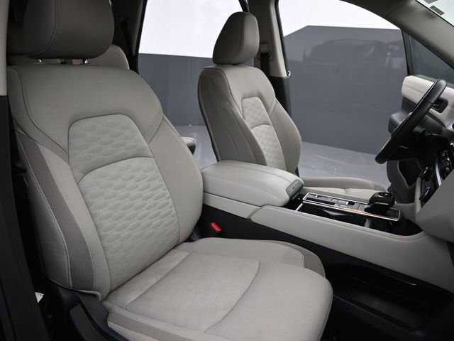 Used 2025 Nissan Pathfinder SV image 26