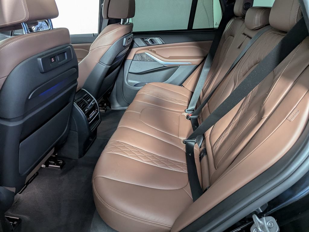 Used 2023 BMW X5 xDrive40i w/ Executive Package AWD/4WD image 51