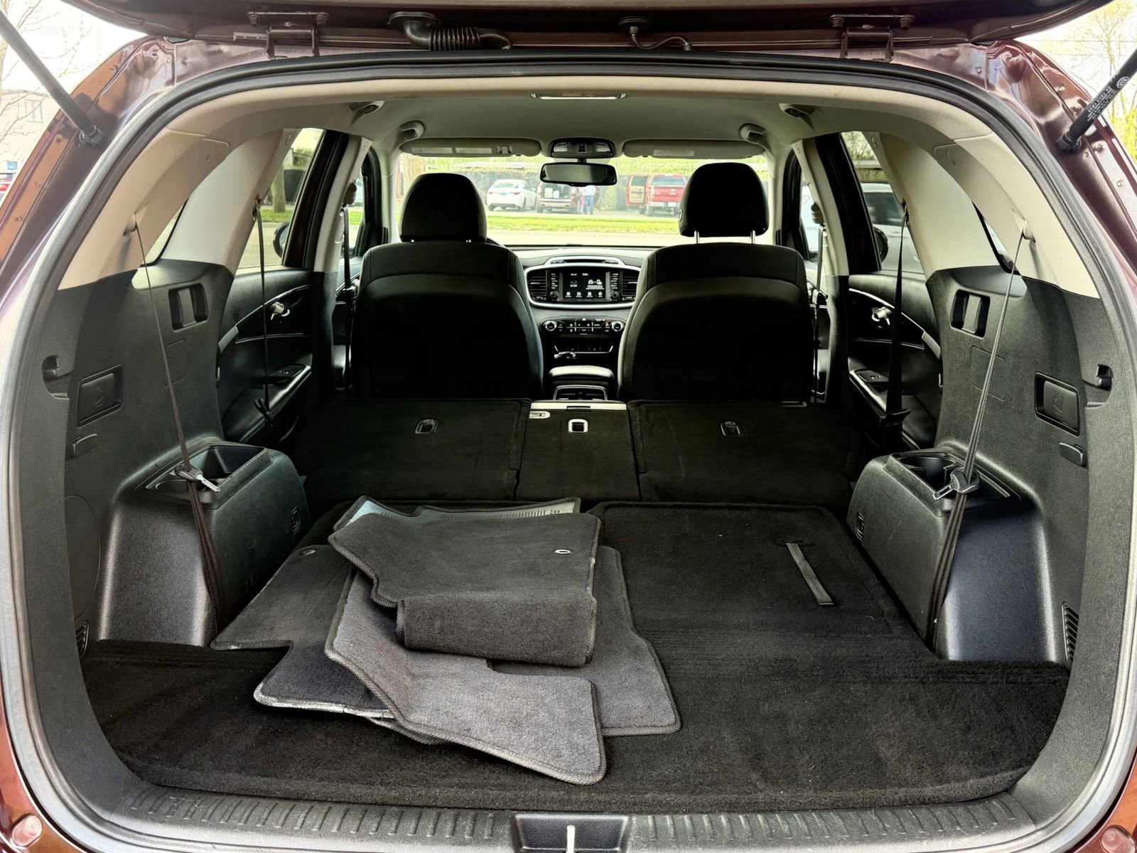 Used 2018 Kia Sorento FWD image 8
