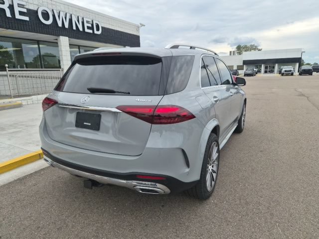 Used 2025 Mercedes-Benz GLE 450e 4MATIC image 5