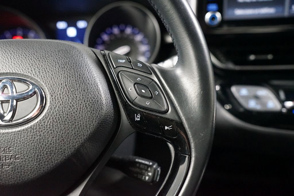 Used 2021 Toyota C-HR Nightshade image 13