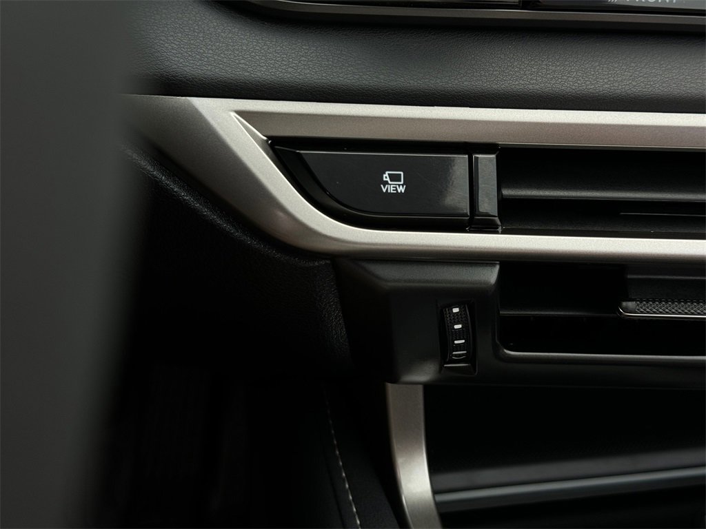 Used 2023 Lexus RX 350 AWD image 39