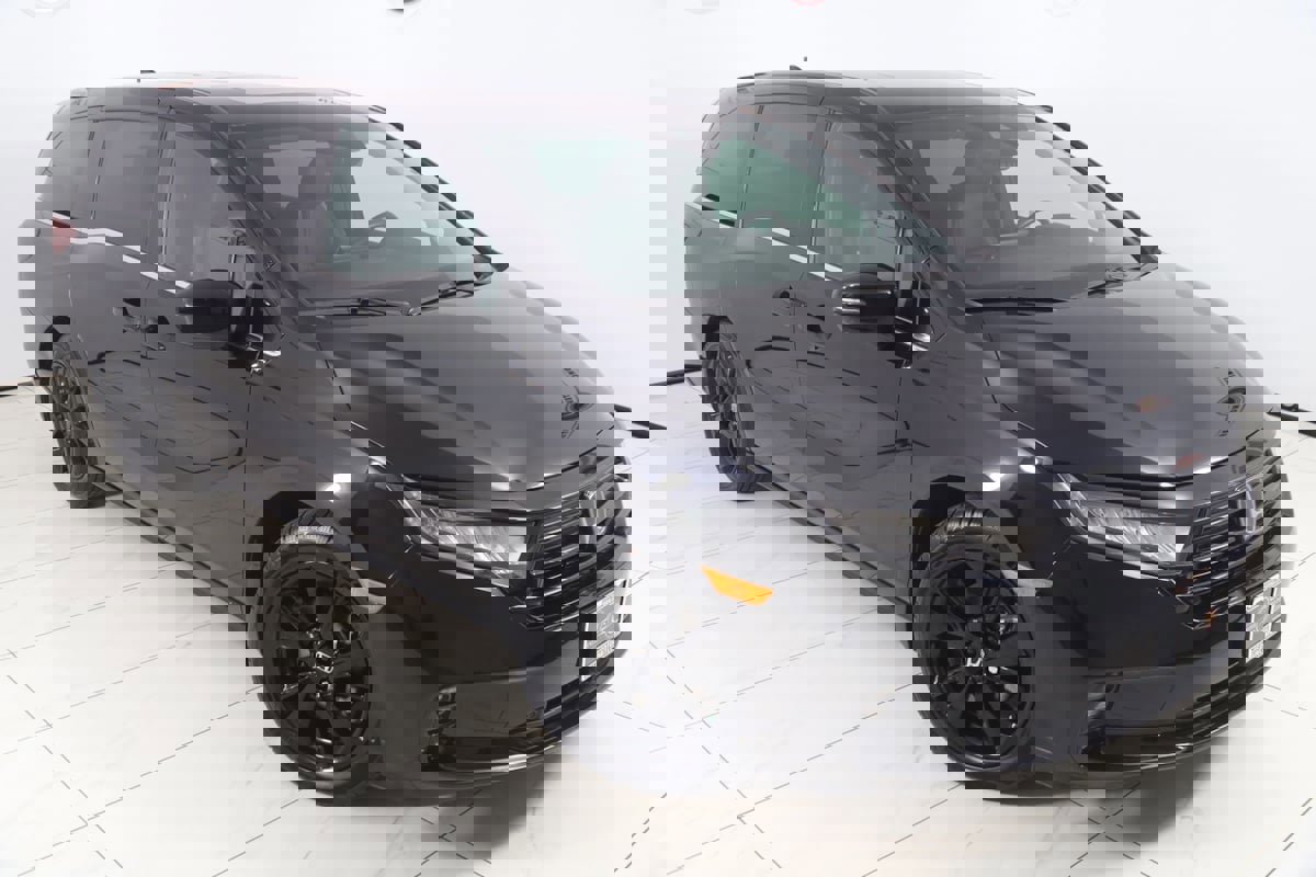 Used 2023 Honda Odyssey Sport image 18
