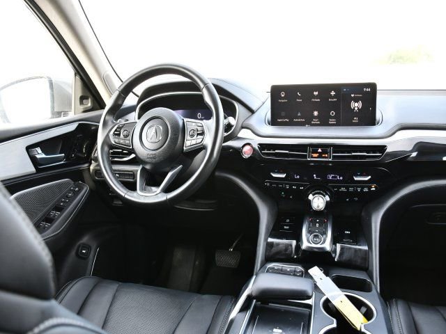 Used 2024 Acura MDX SH-AWD w/ Technology Package image 18