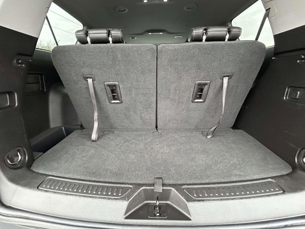 Used 2023 GMC Acadia SLT image 17