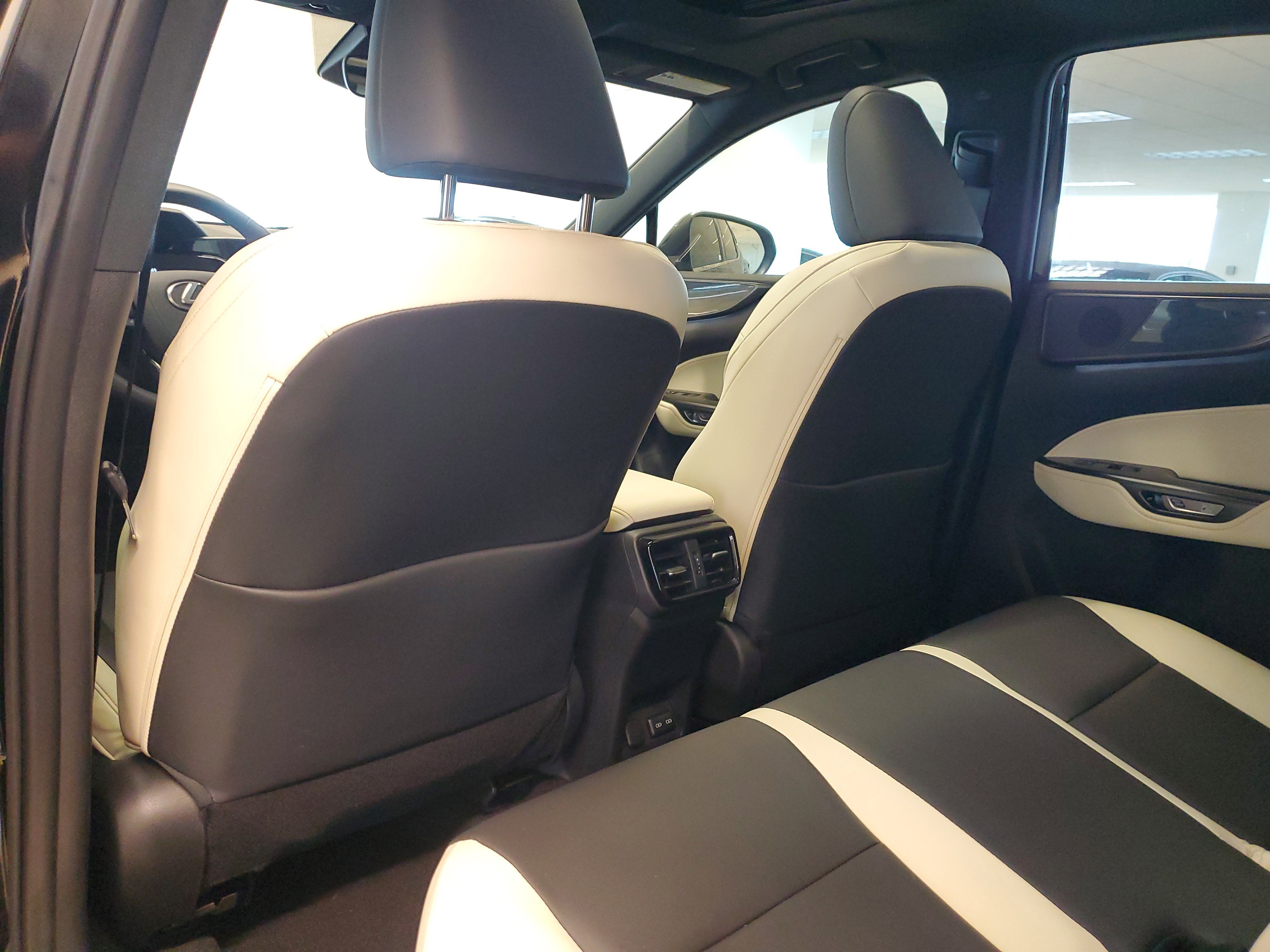 Certified 2024 Lexus NX 250 FWD image 14