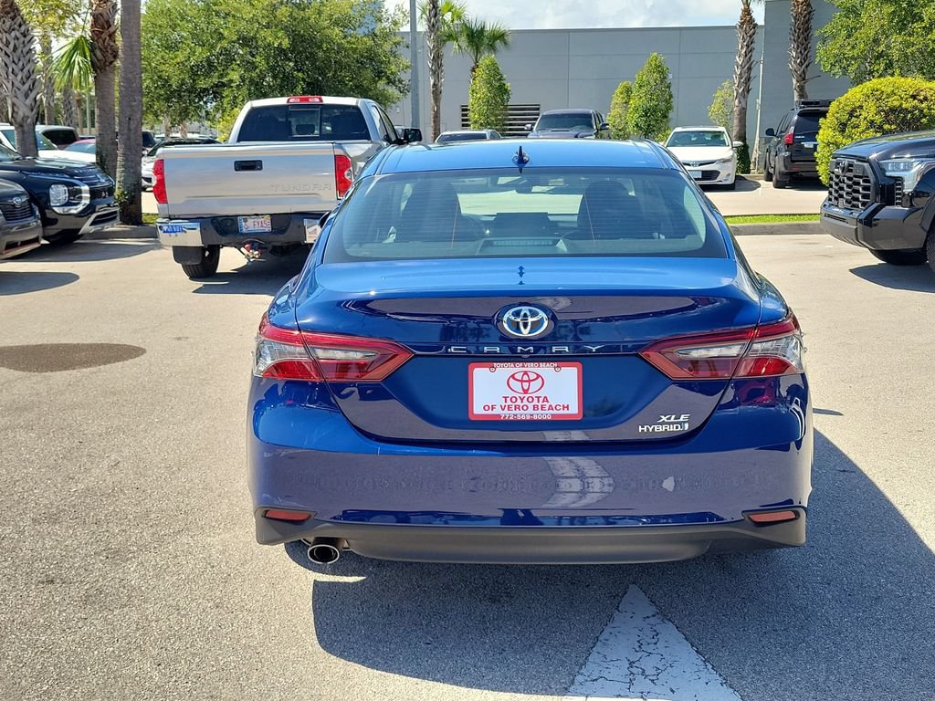 Certified 2023 Toyota Camry XLE FWD image 5