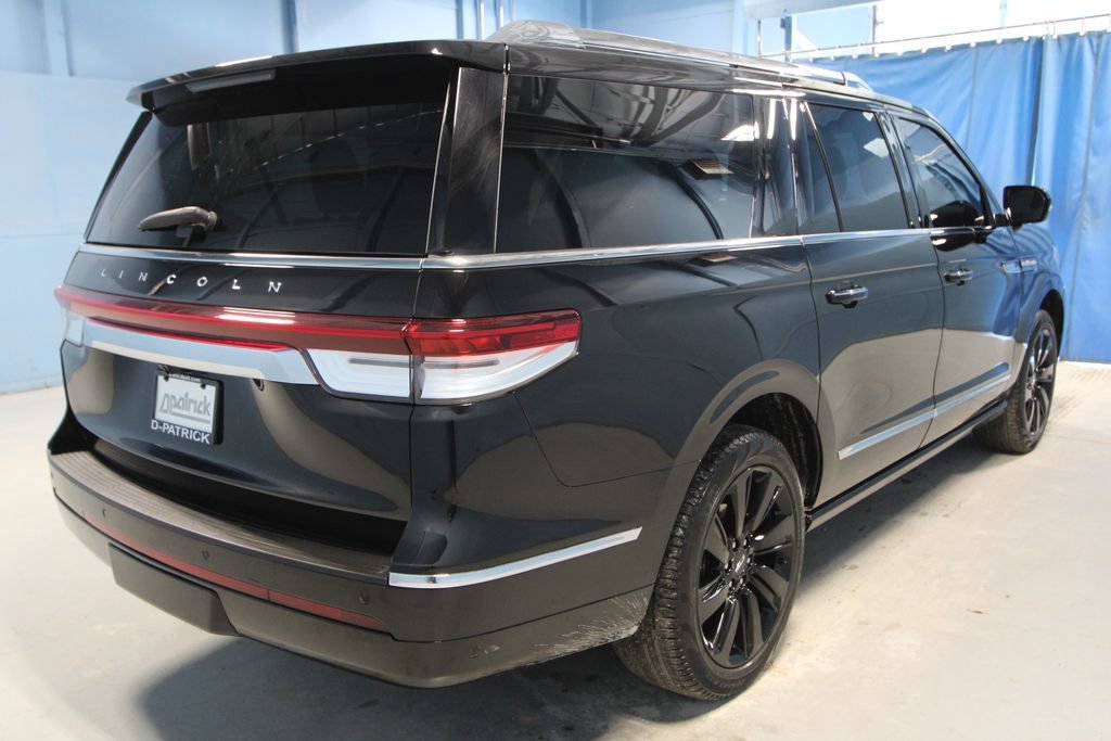 Used 2024 Lincoln Navigator L Reserve AWD/4WD image 34