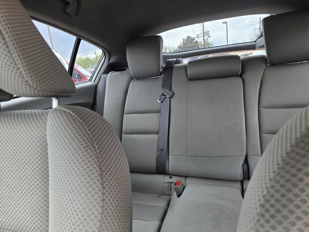 Used 2011 Honda Insight EX image 20