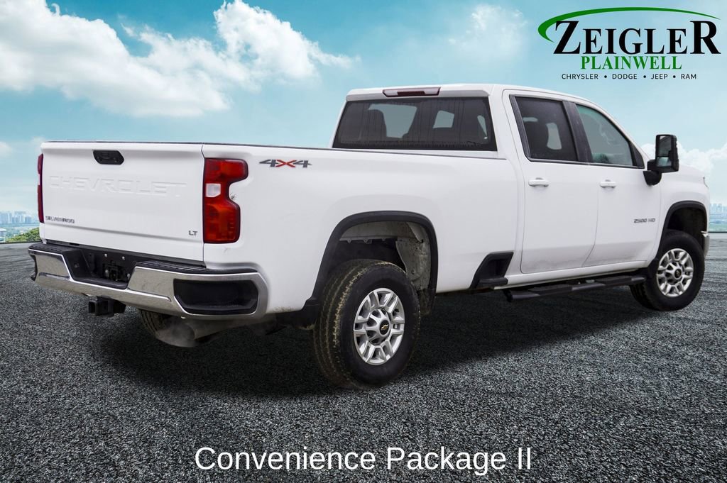Used 2025 Chevrolet Silverado 2500 LT w/ Convenience Package image 3