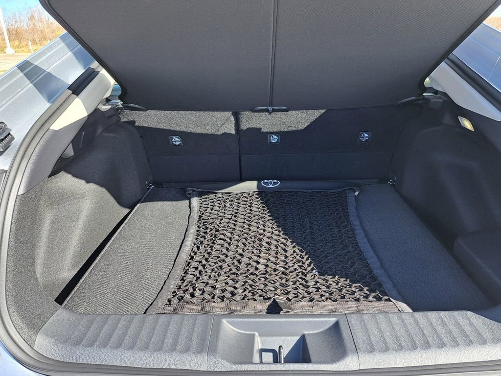 New 2026 Toyota Prius XLE image 22