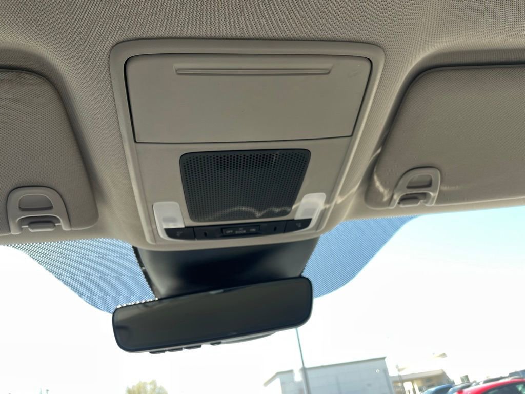 Certified 2025 Honda Pilot EX-L image 16