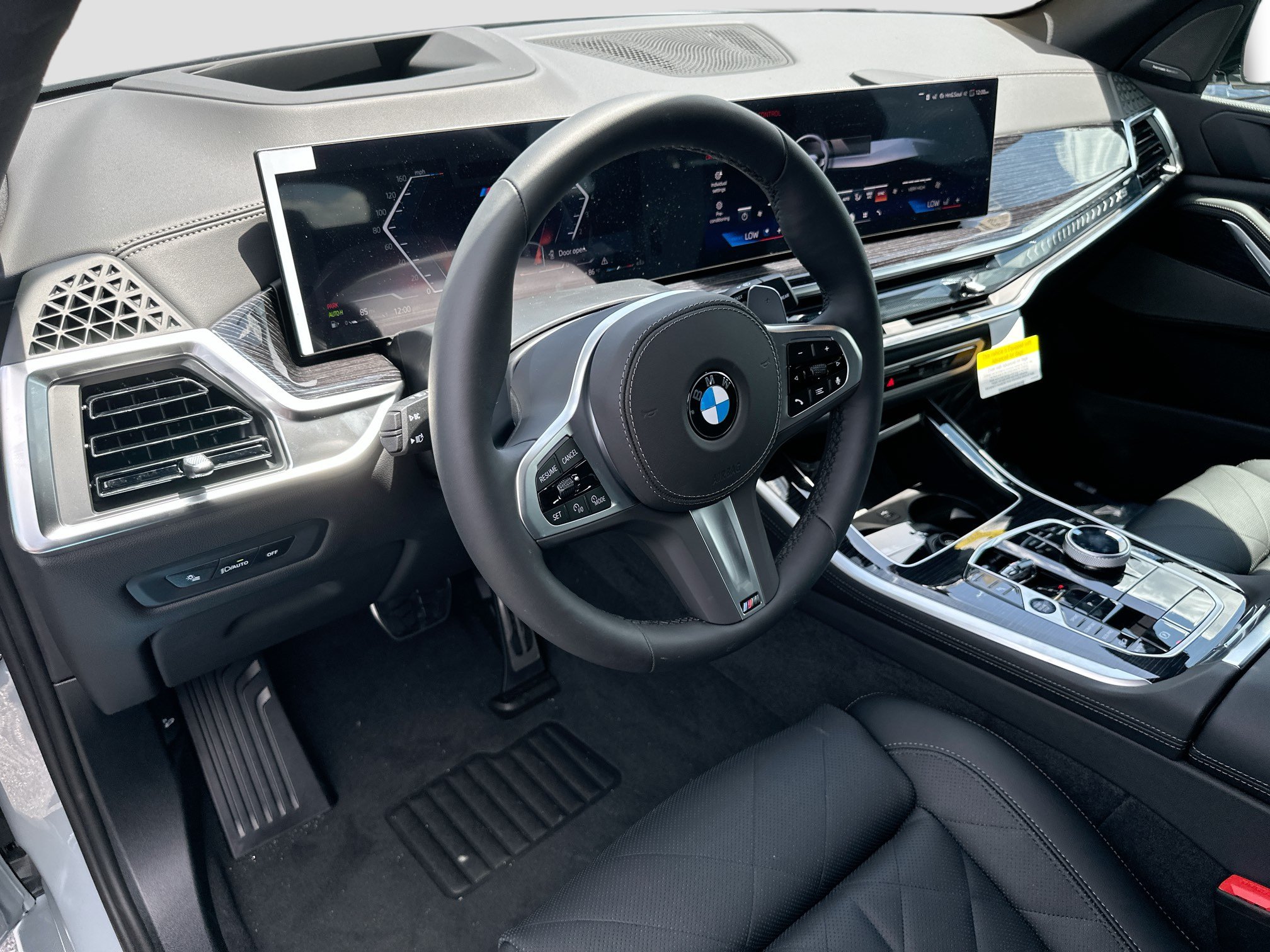 New 2026 BMW X5 xDrive40i w/ Executive Package AWD/4WD image 7