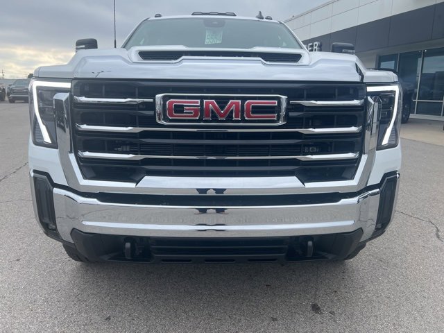 New 2025 GMC Sierra 2500 SLE image 4