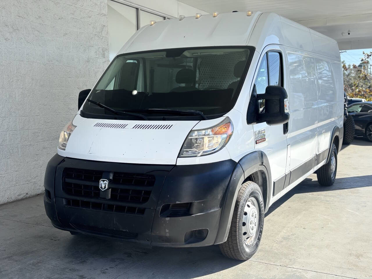 Used 2014 RAM ProMaster 2500 w/ Interior Convenience Group image 3