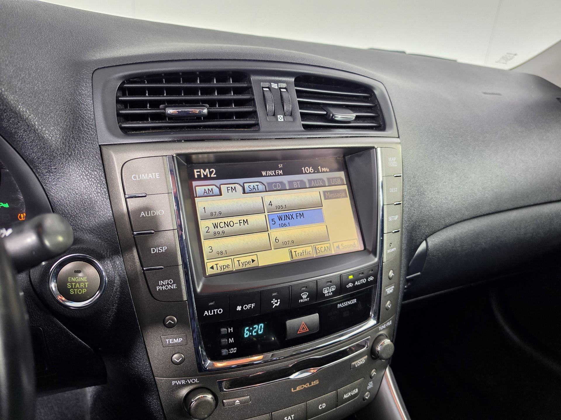 Used 2010 Lexus IS 350C RWD image 25