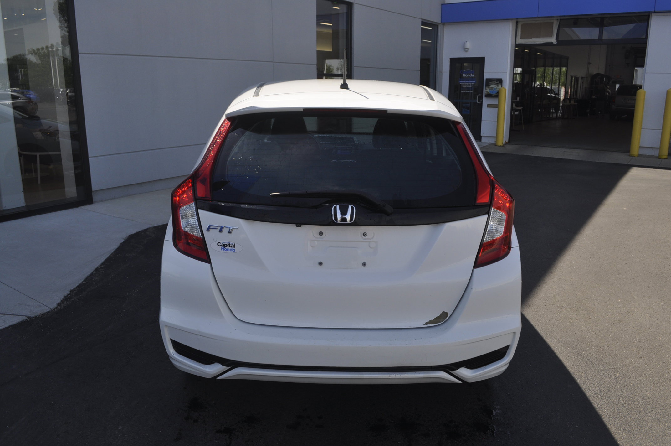 Used 2018 Honda Fit LX image 3