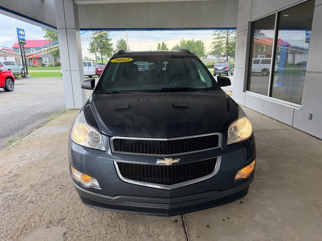 Used 2012 Chevrolet Traverse LS FWD image 3