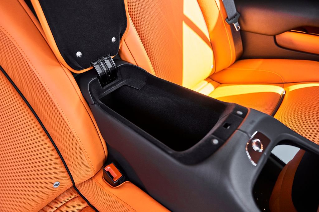 Used 2020 Rolls-Royce Wraith image 38
