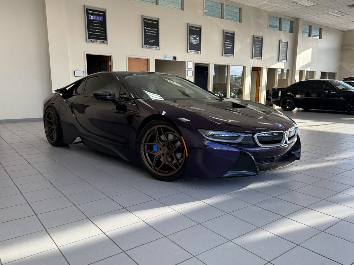 Used 2016 BMW i8 AWD/4WD image 10