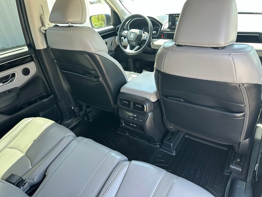 Used 2023 Honda Pilot Touring image 31