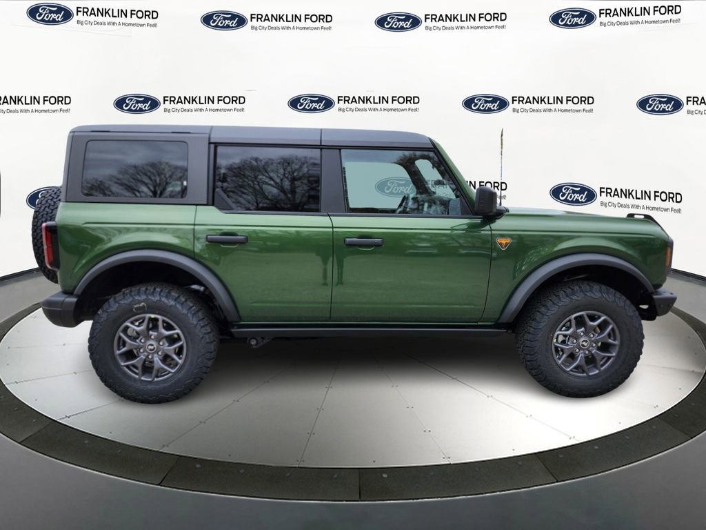 New 2025 Ford Bronco Badlands image 6