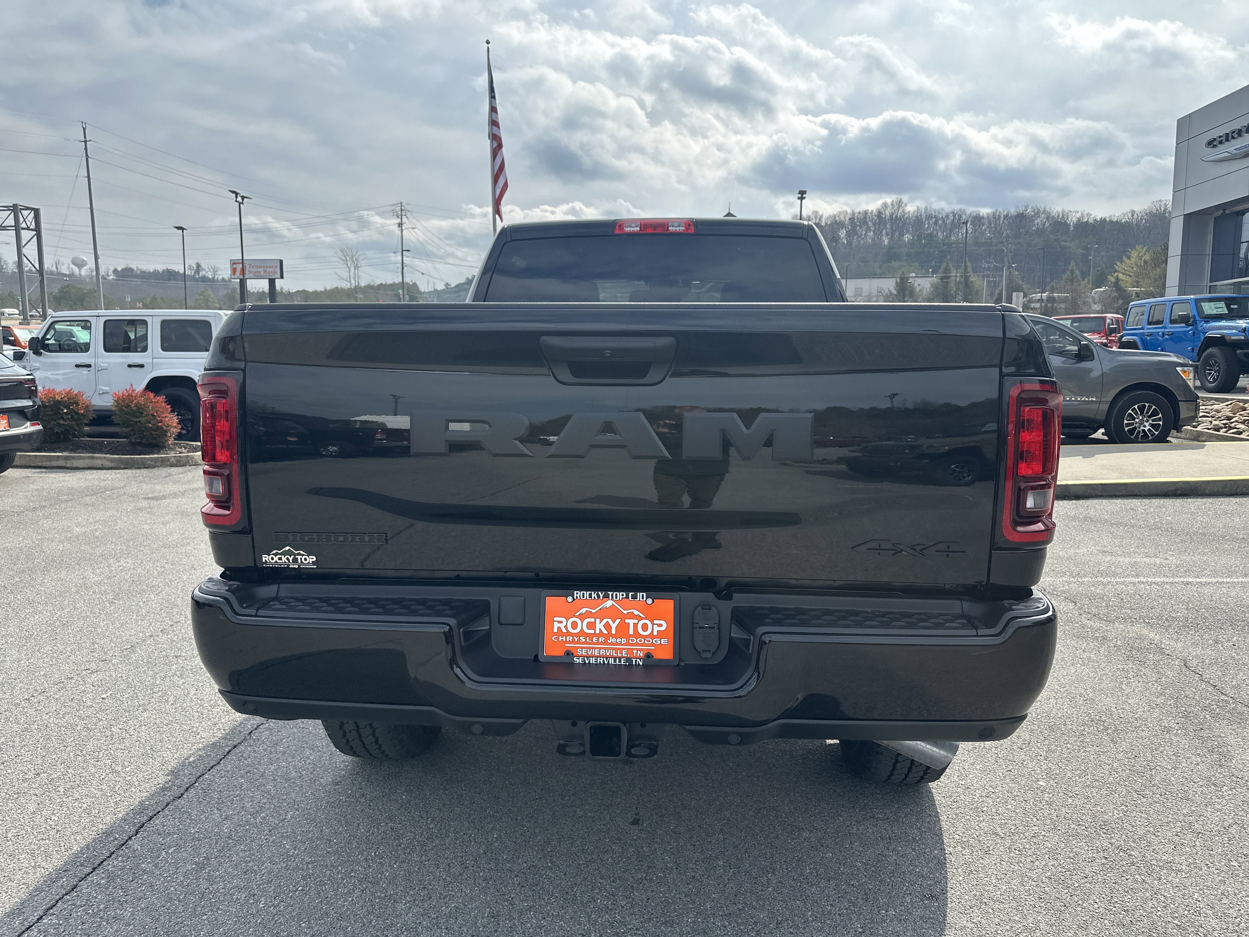 New 2026 RAM 2500 Big Horn AWD/4WD image 8