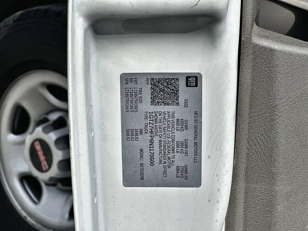 Used 2022 GMC Savana 3500 Work Van w/ Driver Convenience Package image 31