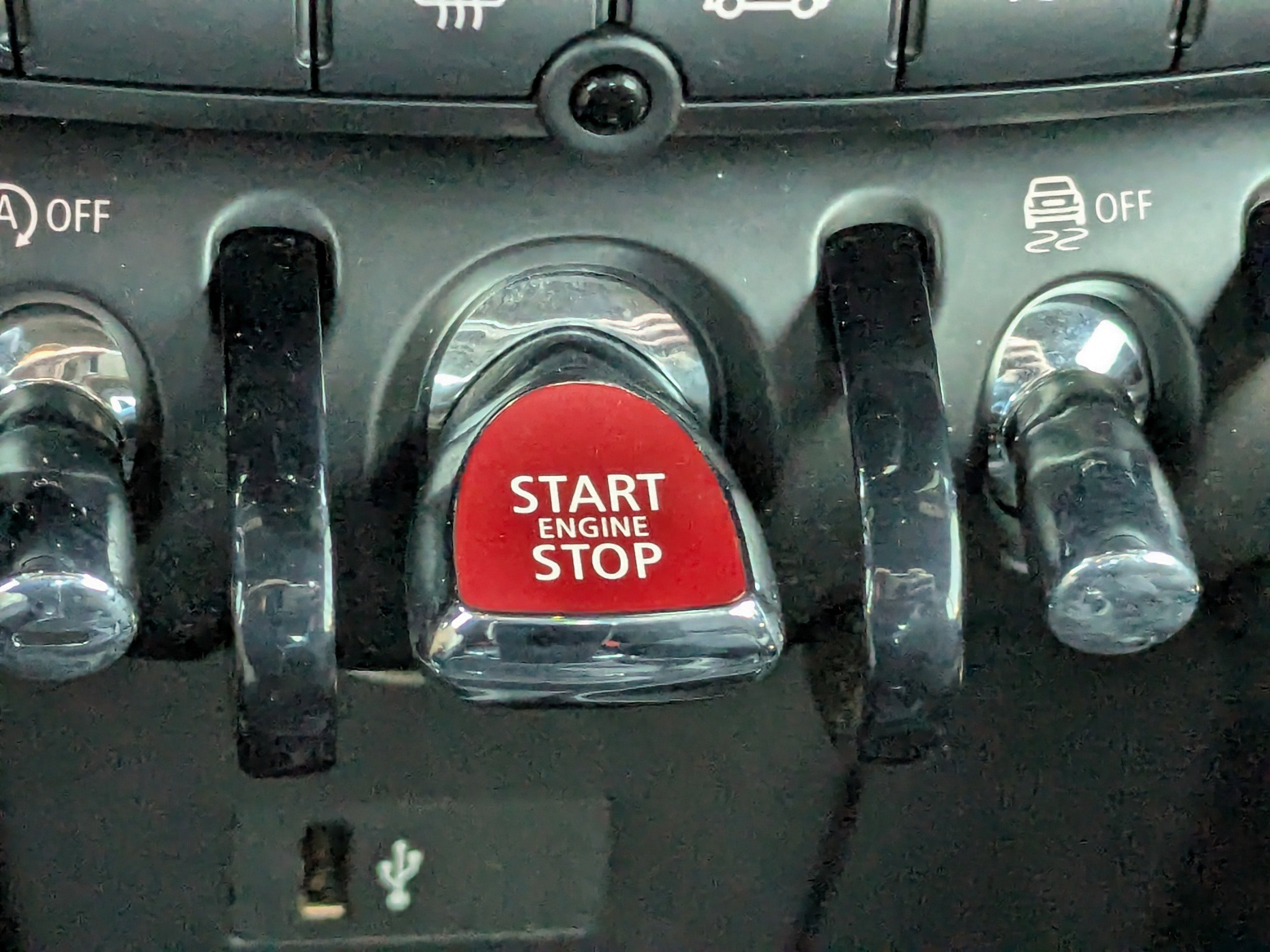 Used 2023 MINI Cooper S image 33