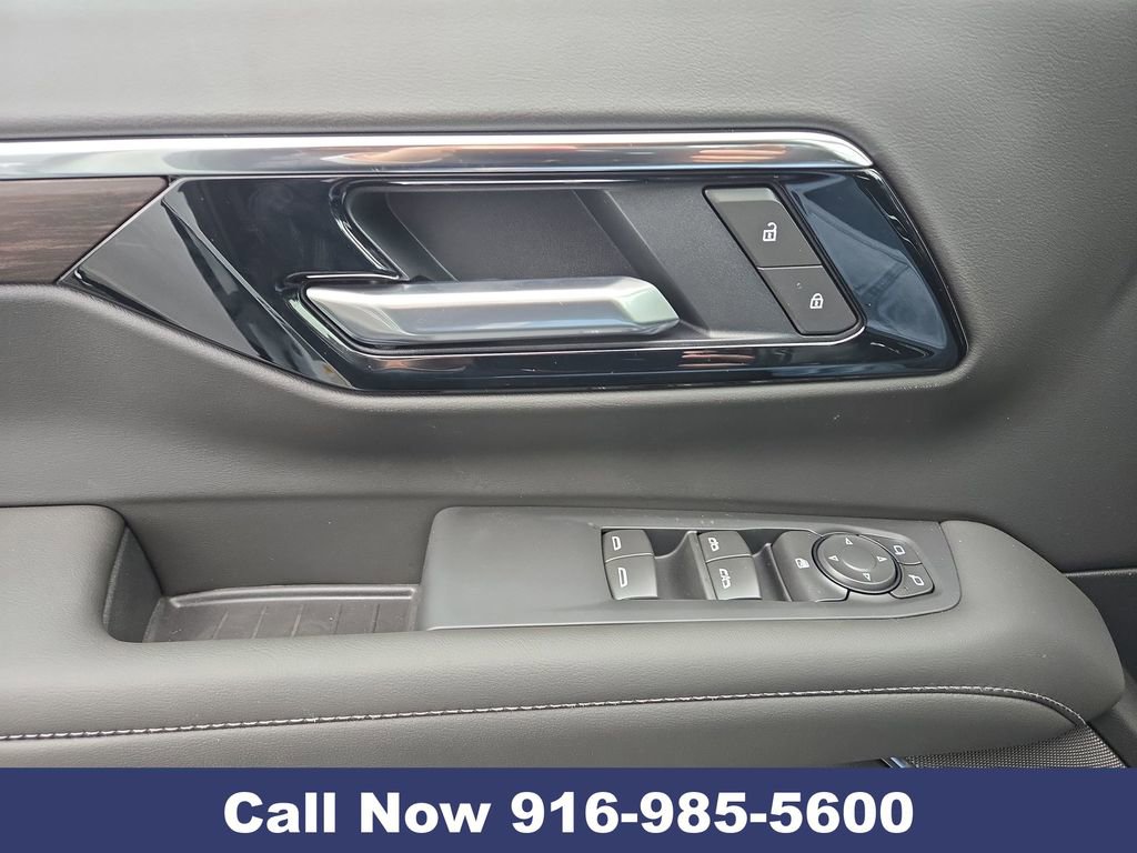 New 2026 Chevrolet Suburban LS image 27