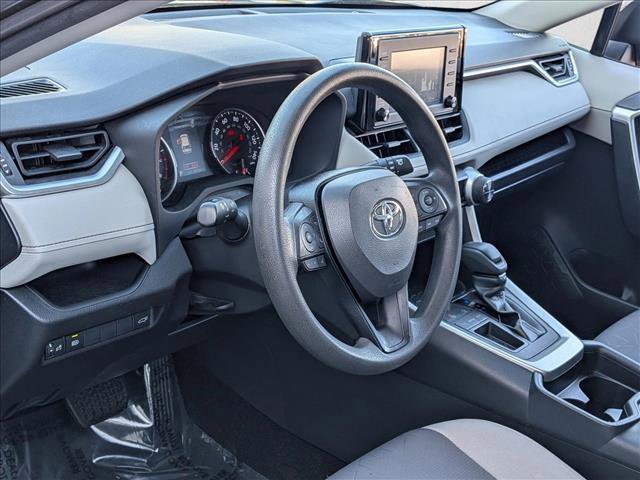 Used 2019 Toyota RAV4 XLE w/ Convenience Package FWD image 10