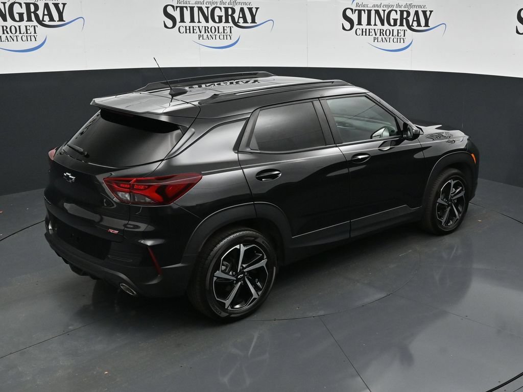 Used 2023 Chevrolet TrailBlazer RS w/ Sun and Liftgate Package FWD image 24
