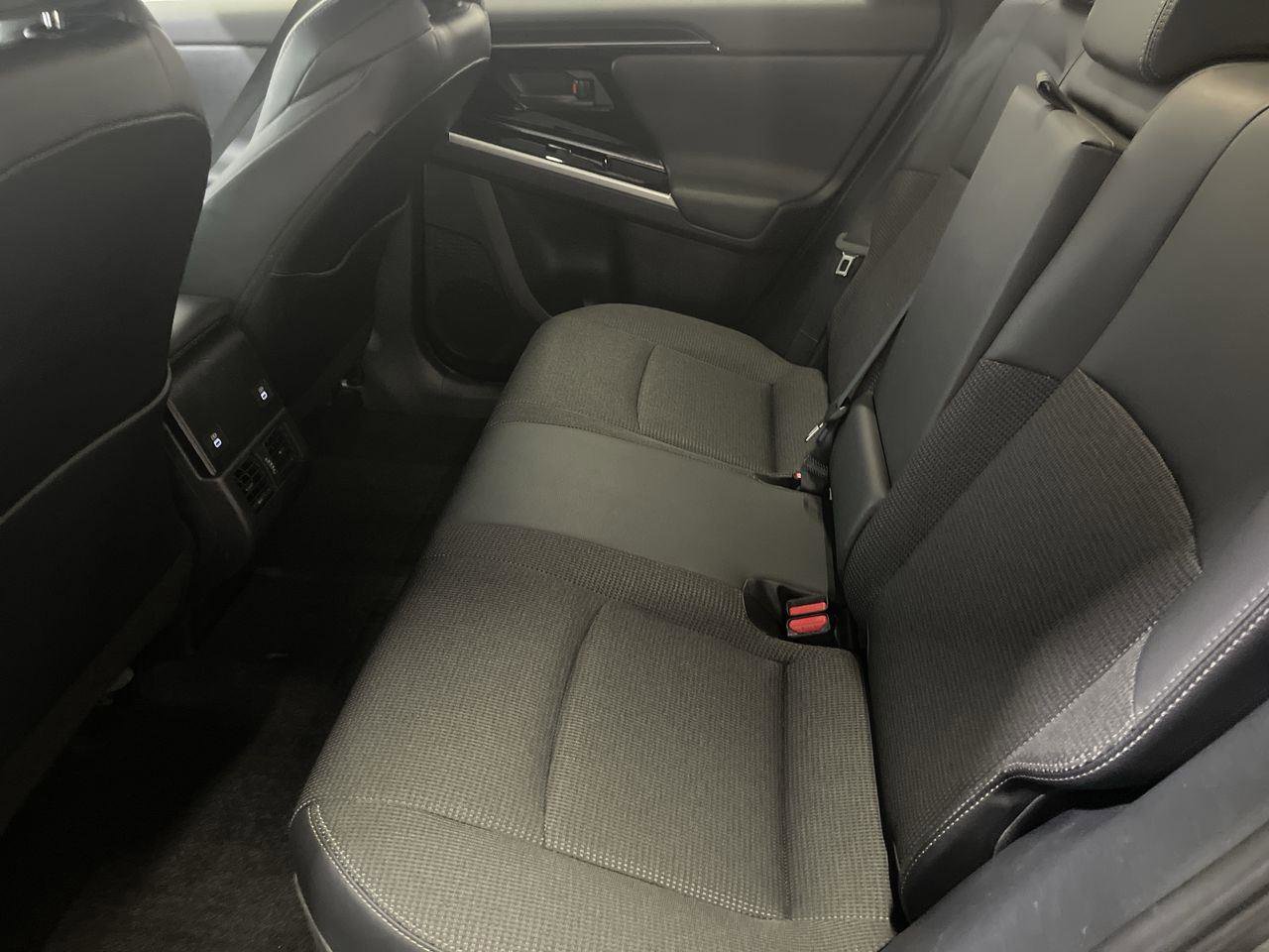 Used 2024 Toyota bZ4X XLE w/ Weather Package image 23