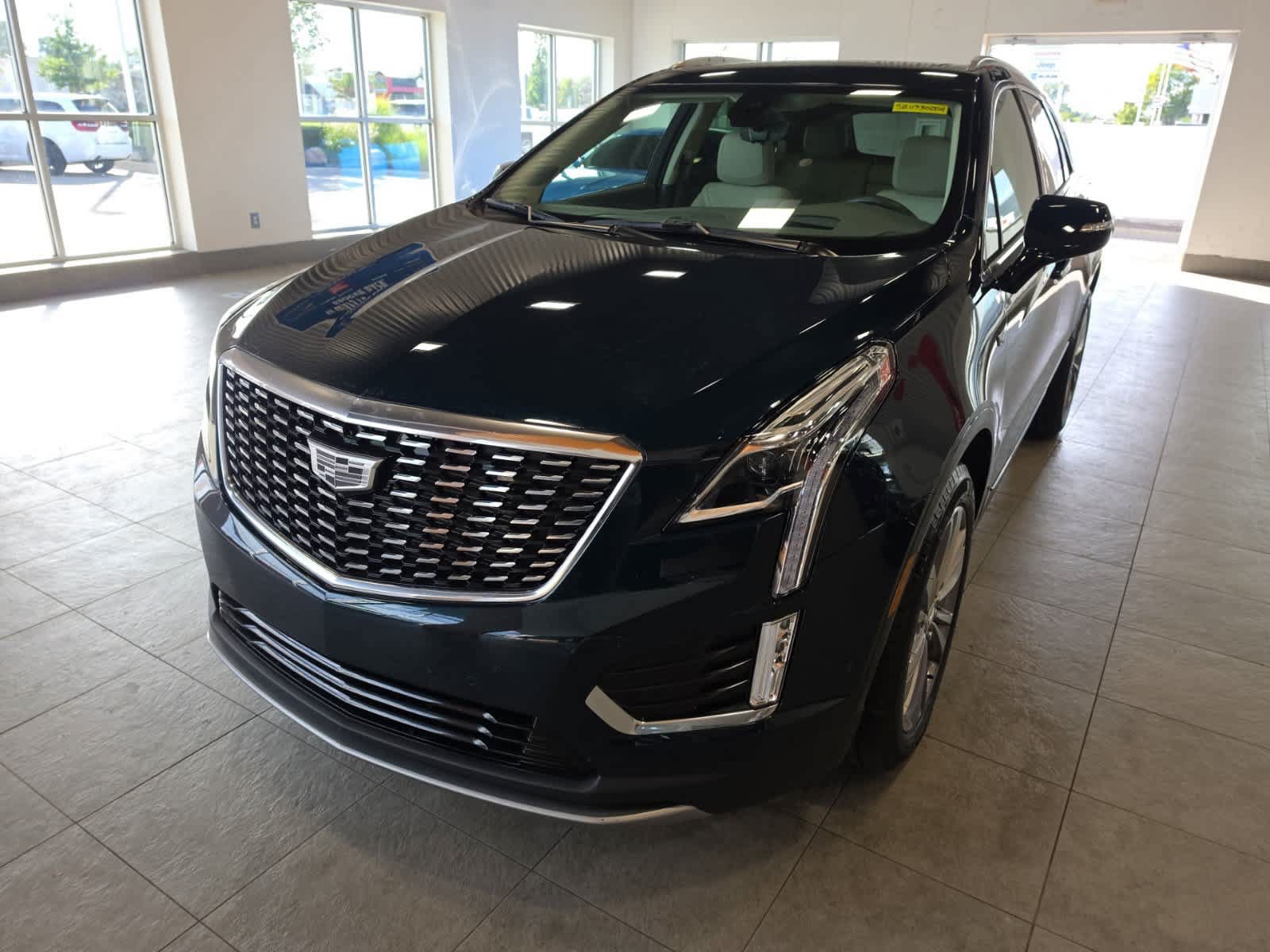 Used 2025 Cadillac XT5 Premium Luxury w/ Technology Package