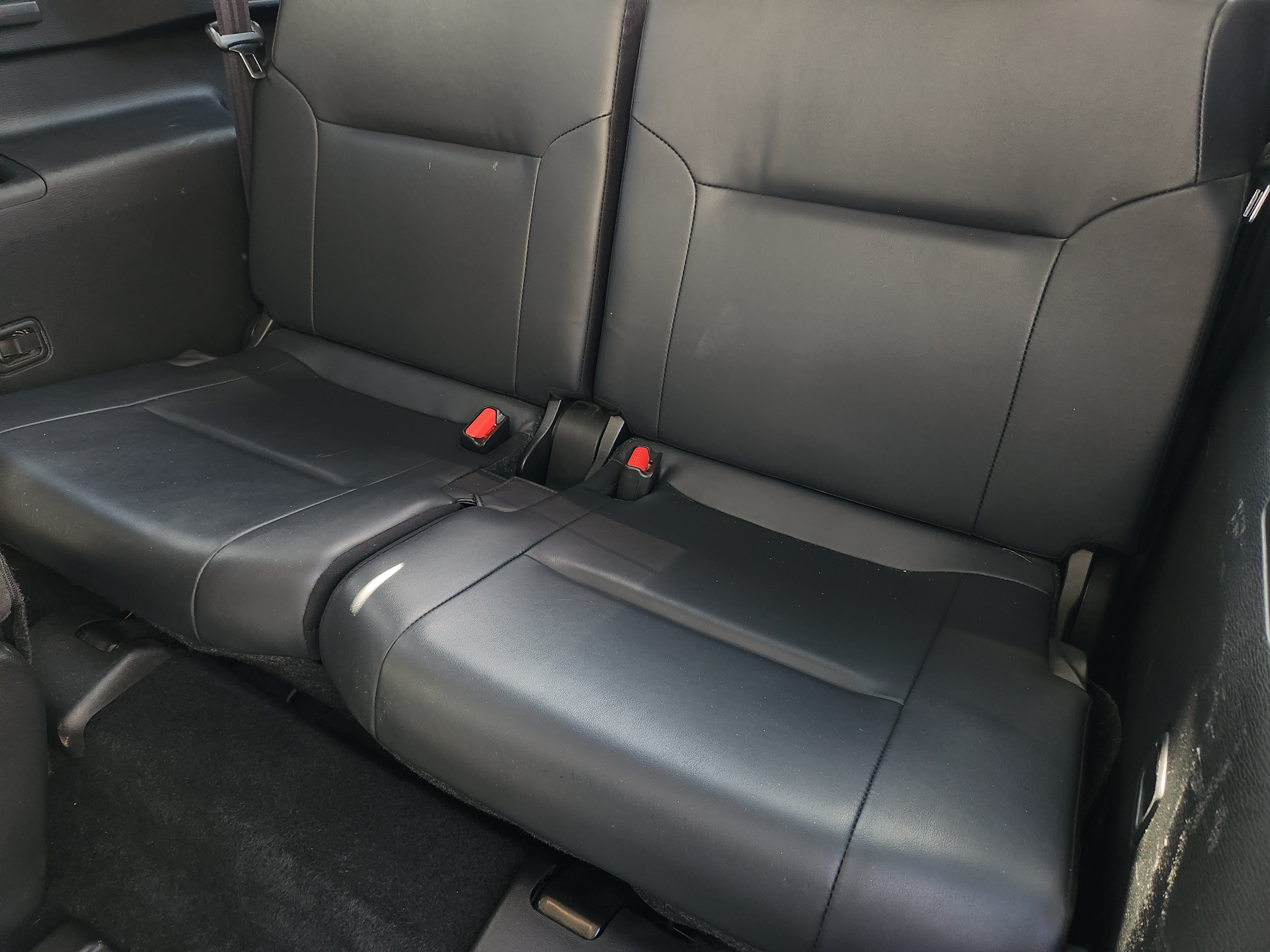 Used 2025 Mitsubishi Outlander SE AWD/4WD image 33