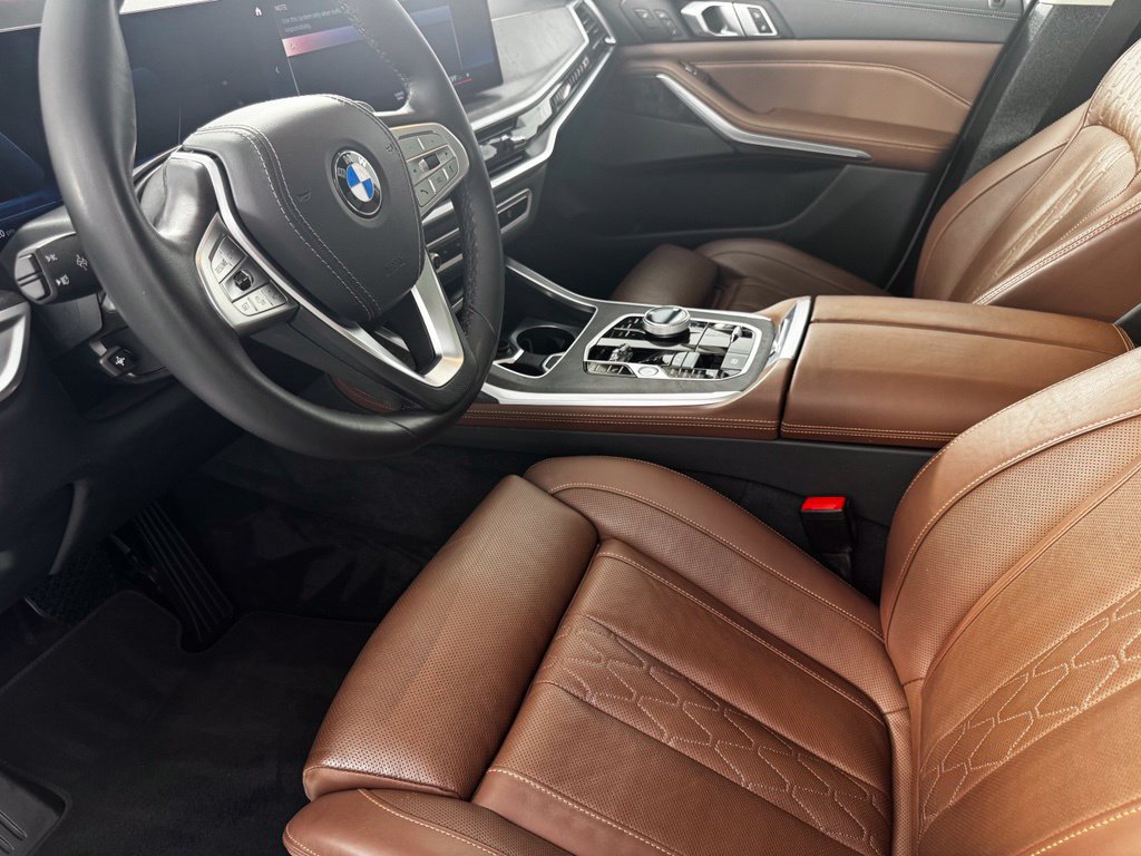 Certified 2023 BMW X7 xDrive40i w/ Executive Package AWD/4WD image 14