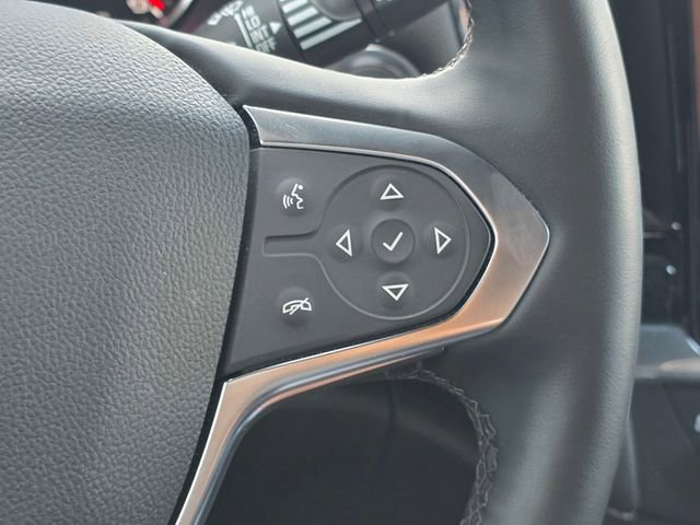Certified 2023 Chevrolet Traverse Premier w/ Redline Edition image 38