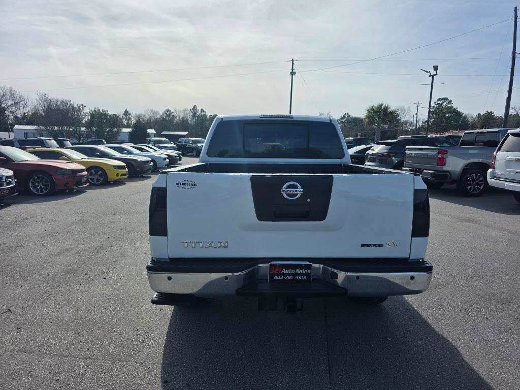Used 2012 Nissan Titan SV w/ SV Value Truck Pkg image 3