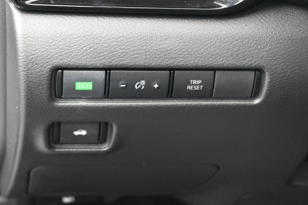 Used 2022 Nissan Sentra SV FWD image 15