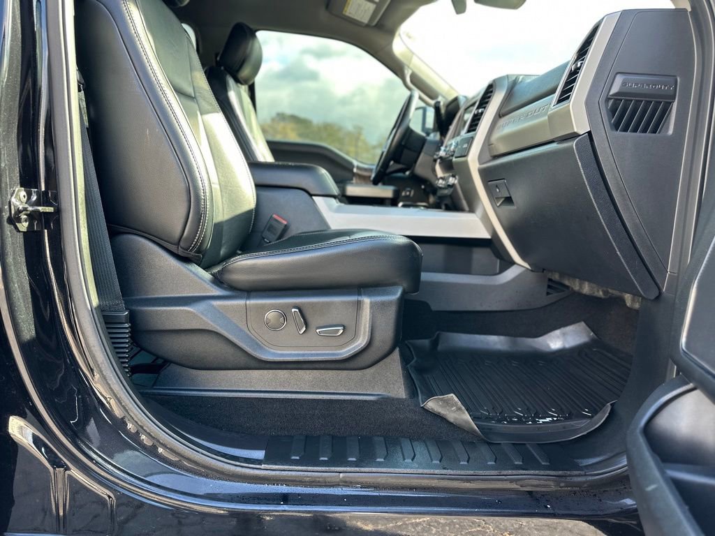 Certified 2019 Ford F250 Lariat w/ Lariat Ultimate Package image 23