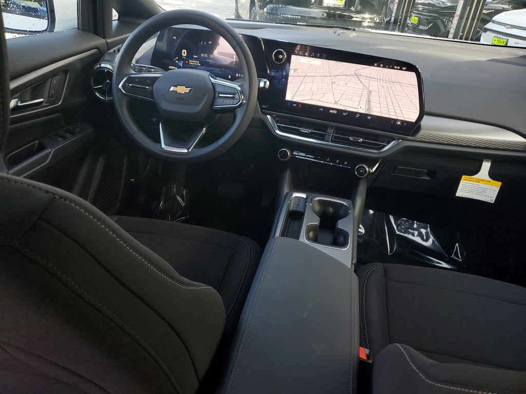 New 2026 Chevrolet Equinox EV LT image 10