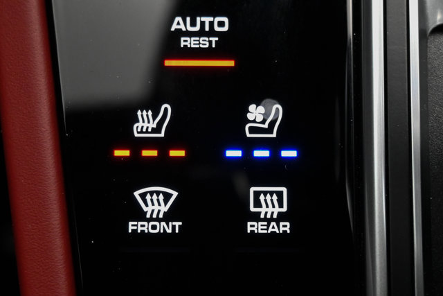 Used 2021 Porsche Cayenne S image 24