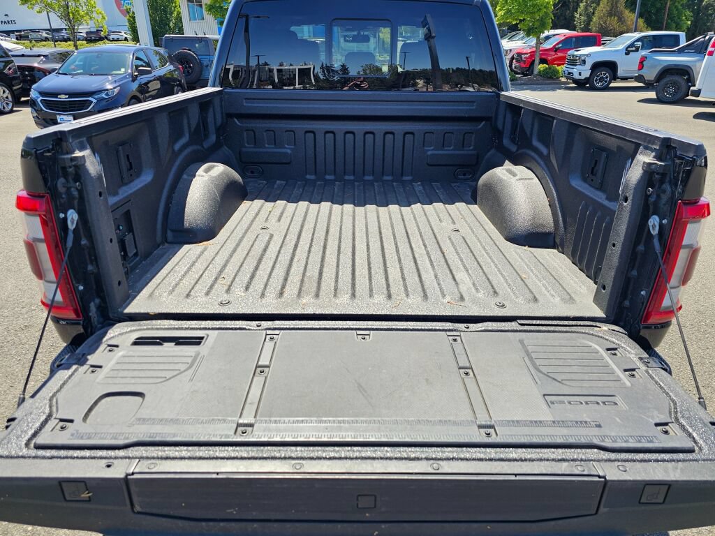 Used 2022 Ford F150 Raptor w/ Equipment Group 801A High AWD/4WD image 28