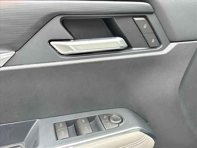 New 2026 GMC Acadia Elevation w/ Black Edition FWD image 27