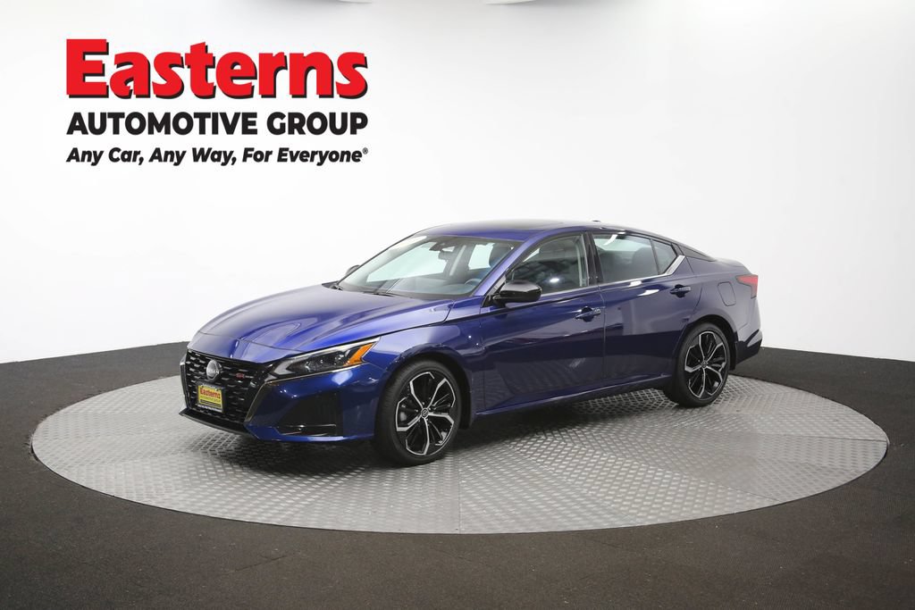 Used 2024 Nissan Altima 2.5 SR w/ SR Premium Package FWD image 58