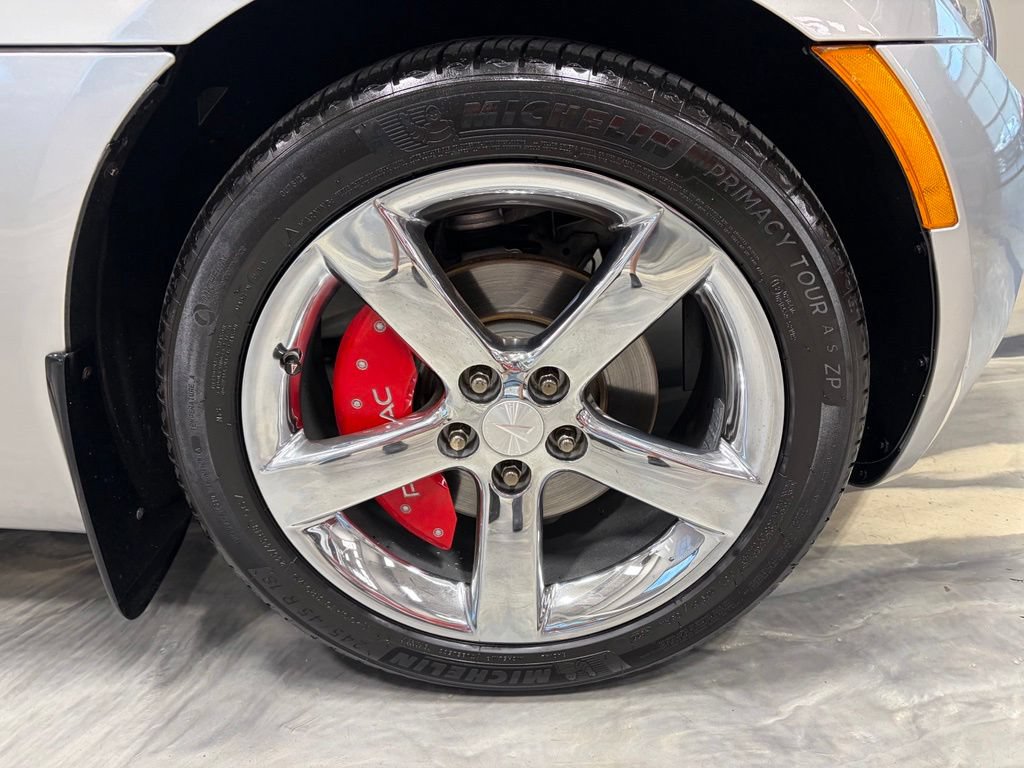 Used 2008 Pontiac Solstice GXP w/ Premium Package RWD image 21