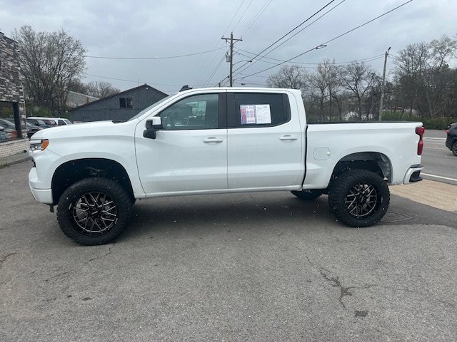 Used 2022 Chevrolet Silverado 1500 LT image 8