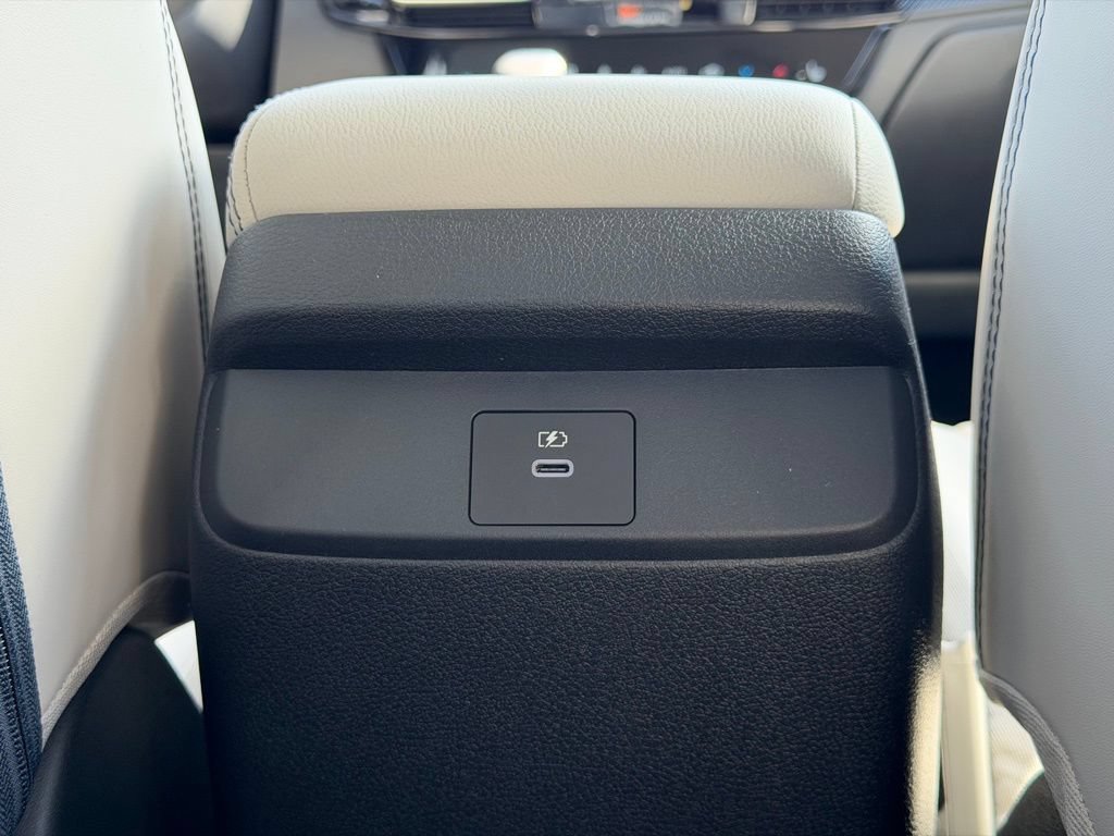 New 2026 Nissan Sentra SL w/ Floor Mat Package FWD image 18