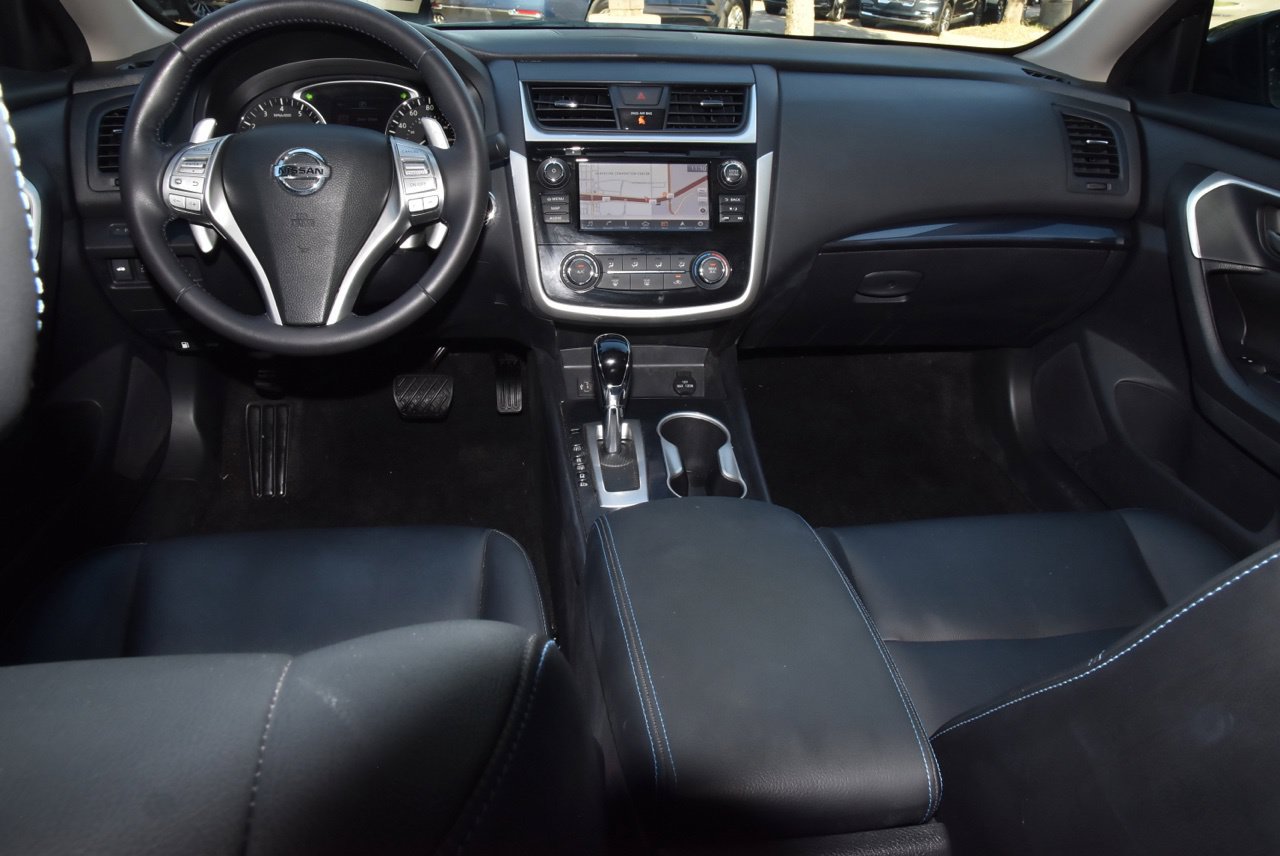 Used 2018 Nissan Altima 2.5 SR w/ SR Special Edition FWD image 16